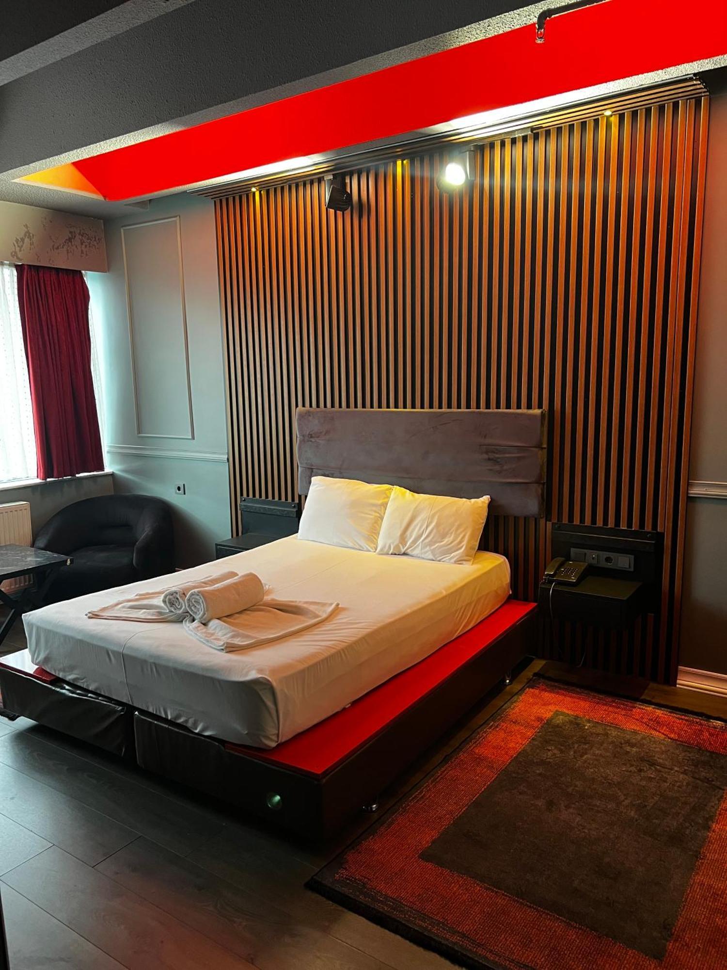 Lider Hotel อิสตันบูล ภายนอก รูปภาพ