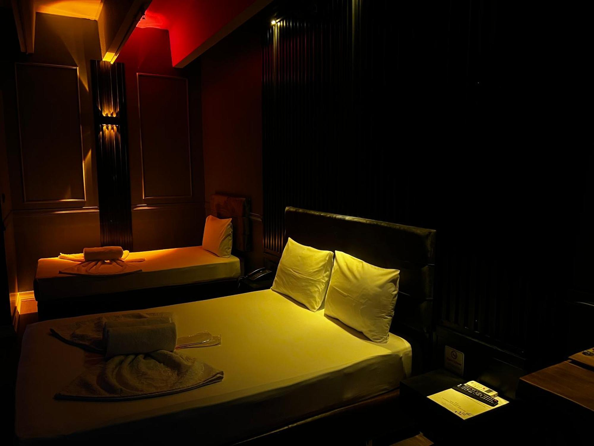 Lider Hotel อิสตันบูล ภายนอก รูปภาพ